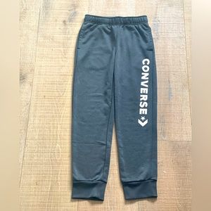 Boys sizzle 10/12 Converse Joggers